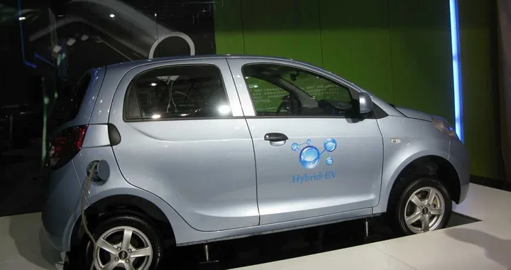 Riich M1 EV: gemella elettrica e cinese della DR1