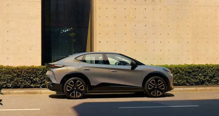 Volkswagen ID. UNYX: l'e-SUV Coupé che strizza l'occhio al mercato dei giovani cinesi