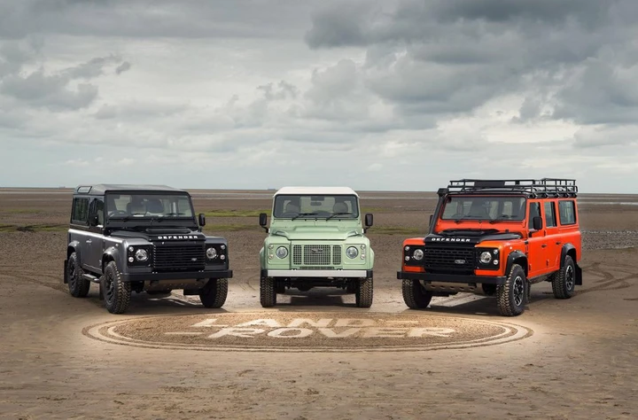 Land Rover Defender, tre serie speciali per l'addio