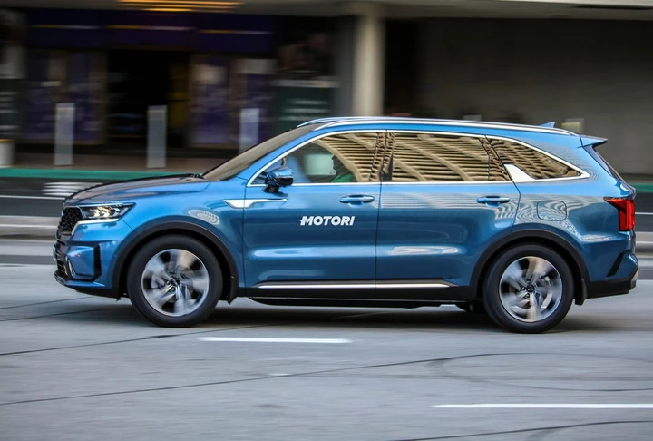 Nuova KIA Sorento: le foto senza veli