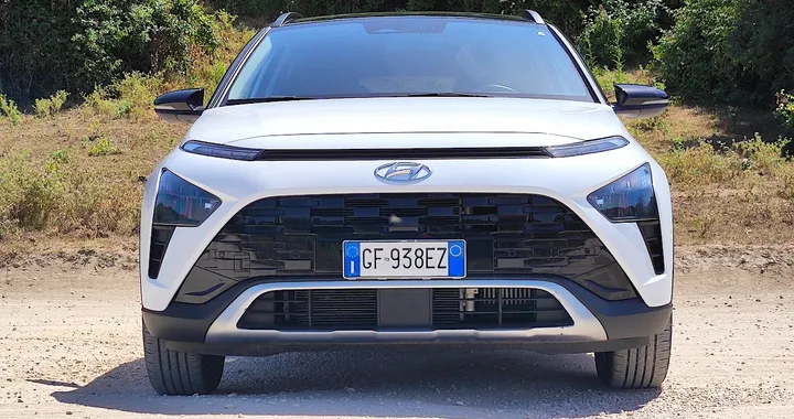 Hyundai Bayon 1.0 T-GDI Hybrid 48 V iMT: tutti i segreti