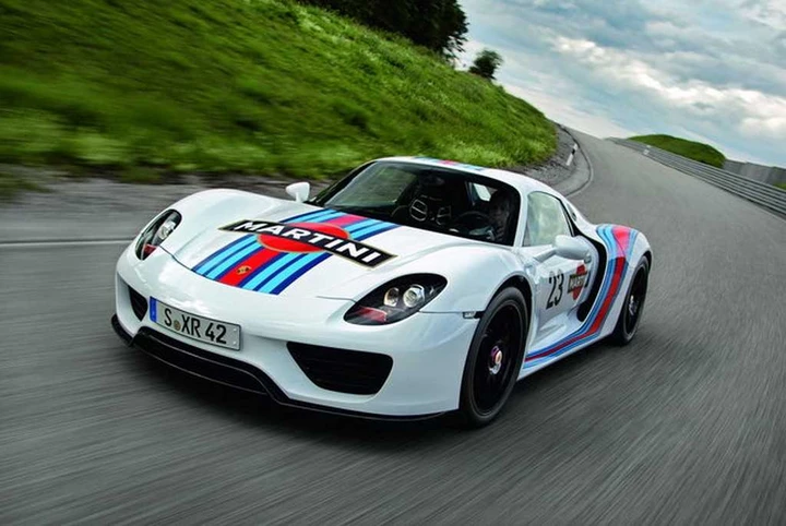 Porsche 918 Spyder: al 'Ring con i colori Martini Racing