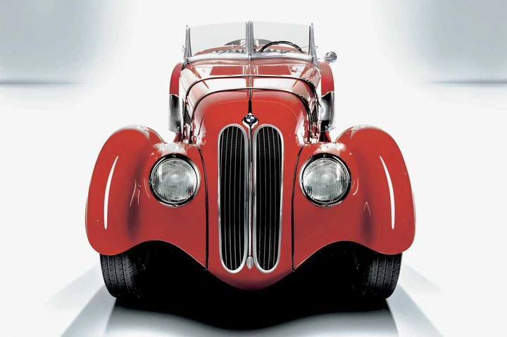 Bmw 328: una sportiva d'altri tempi