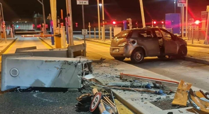 Spresiano, Fiat contro il casello: notte di terrore sulla Pedemontana