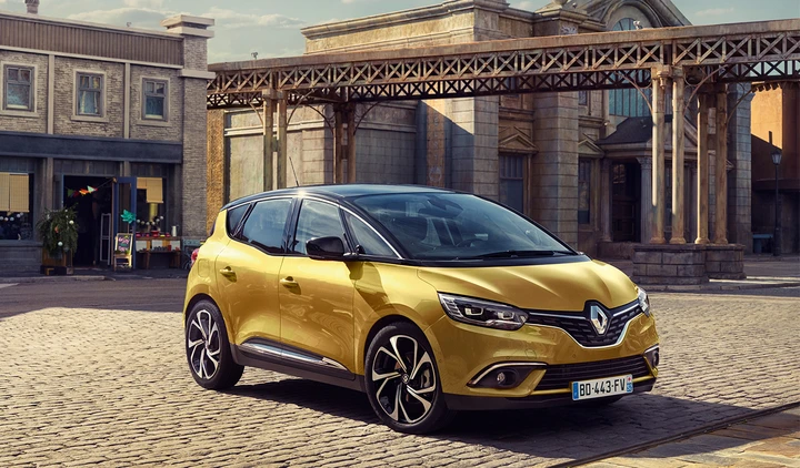 Nuova Renault Scenic: la prima immagine ufficiale