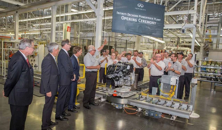 Daimler-Nissan, al via la produzione del nuovo 2.0 litri turbo