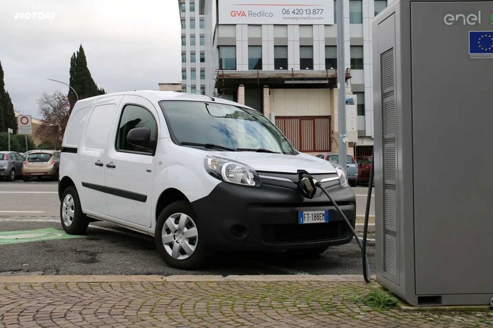 Renault Kangoo Z.E.: la prova su strada