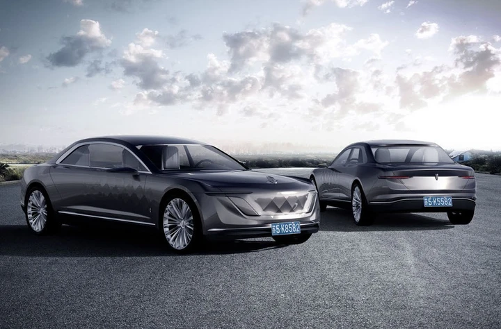 Varsovia Concept: prime immagini della berlina elettrica