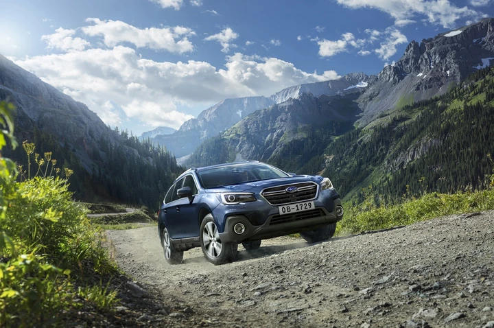 Subaru Outback 2018: immagini ufficiali