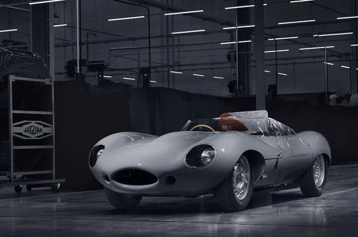 Jaguar D-Type 1955 Recreation 2018: immagini ufficiali