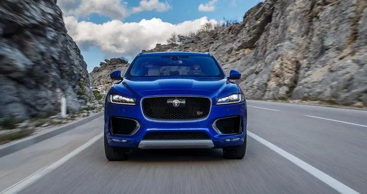 Jaguar F-Pace SVR: test di sviluppo per il SUV estremo