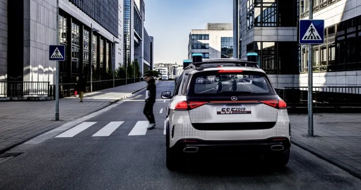 Mercedes ESF 2019, i prototipi hi tech per lo sviluppo delle tecnologie di sicurezza