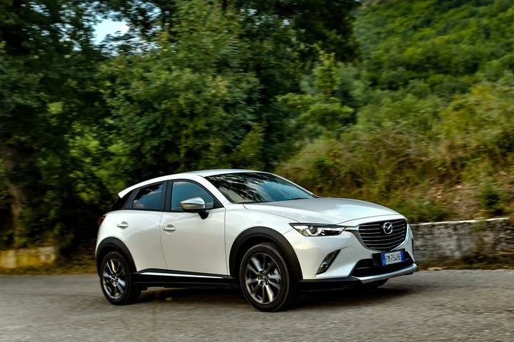 Mazda CX-3 Limited Edition Pollini: la prova su strada