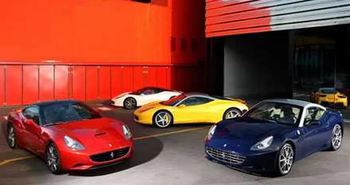 Ferrari: solo il 45% dei clienti la sceglie rossa