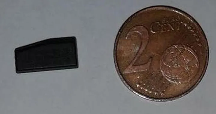 Usavano un chip per violare i sistemi di allarme, arrestati
