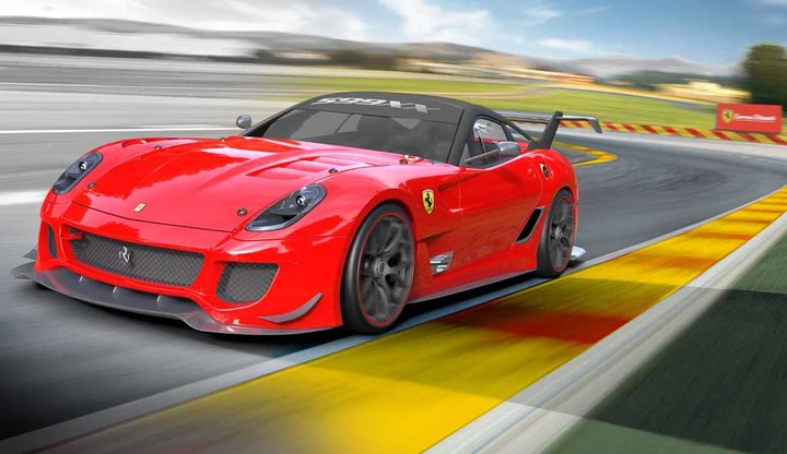 Ferrari: un’asta in favore dei terremotati