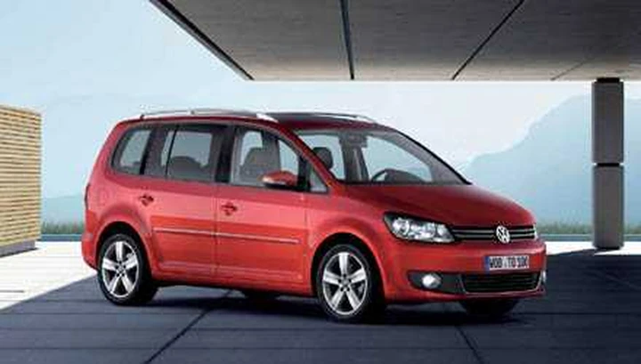 Volkswagen Touran 2010: più verde e bella