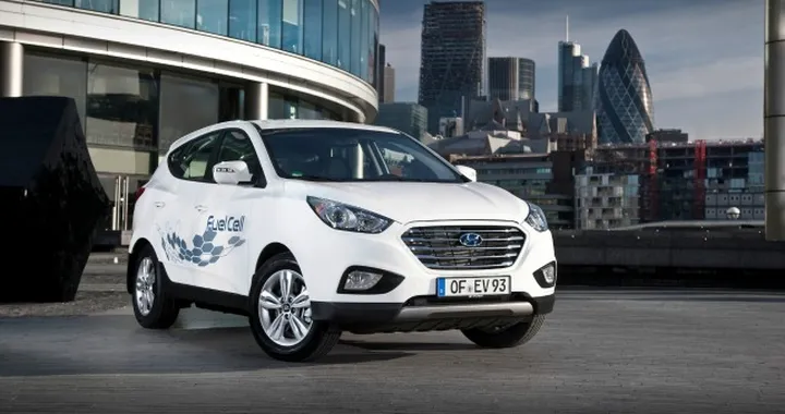 Hyundai ix35 a idrogeno per il progetto HyFive