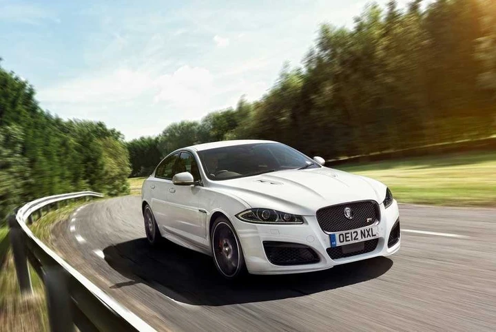 Jaguar XFR Speed Pack: 510 CV e 280 km/h
