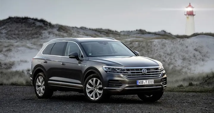 Volkswagen Touareg 4.0 V8 TDI: prezzo, allestimenti, caratteristiche