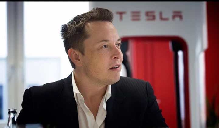 Tesla: Elon Musk punta ad acquisire gli impianti General Motors?