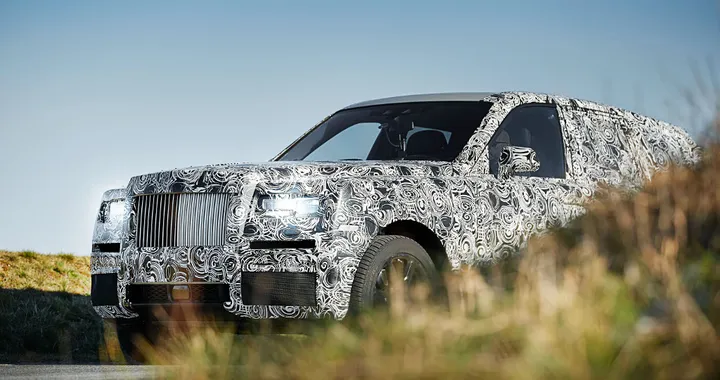 Rolls-Royce Cullinan: nuove indiscrezioni sul SUV dei record