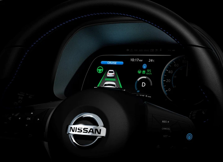 Nuova Nissan Leaf: avrà il sistema ProPilot 1.0 per la guida assistita