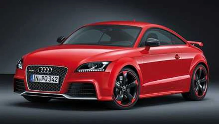 Audi TT RS Plus: foto e dati ufficiali