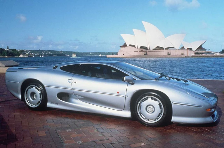 Jaguar XJ 220 Model Year 1992