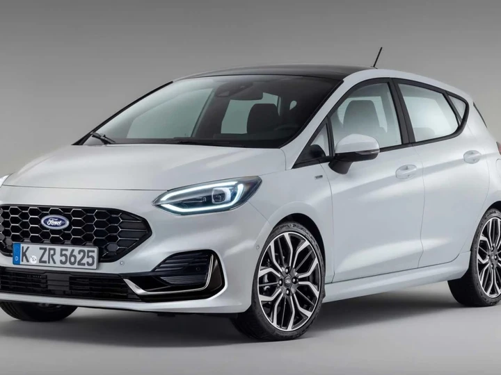 Ford richiama oltre 77.000 veicoli in Europa per un grave difetto al sistema di alimentazione