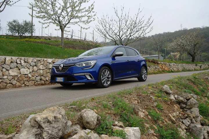 Renault Megane 2016 1.6 dCi 130 GT Line in prova