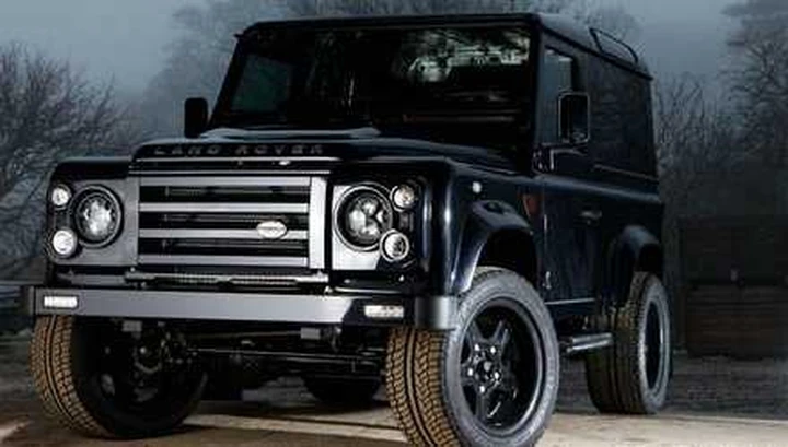Land Rover Defender by Prindiville