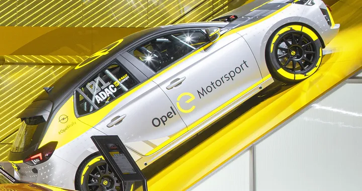 Opel Corsa-e Rally al Salone di Francoforte