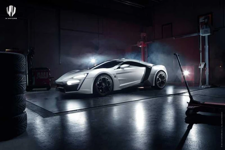 W Motors LykanHypersport, nuove immagini