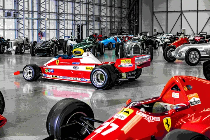Bernie Ecclestone vende la sua iconica collezione di F1