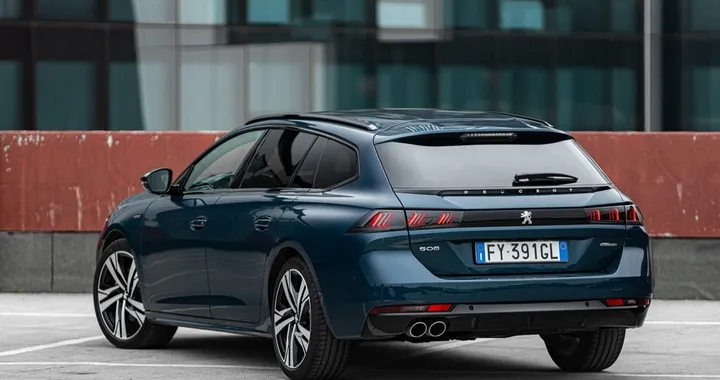Peugeot 508 SW GT: la prova su strada