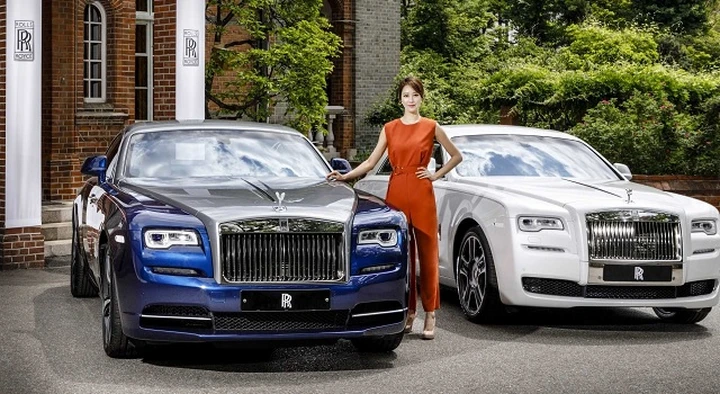 Rolls-Royce: due nuove creazioni Bespoke per Ghost e Wraith