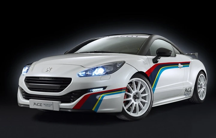 Peugeot RCZ Racing Cup Replica: tutta da guidare