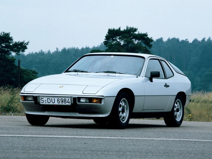 Porsche 924: la prima con il motore davanti