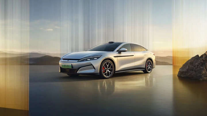 BYD difende la sua reputazione: dati finanziari e analisi smentiscono le voci di crisi