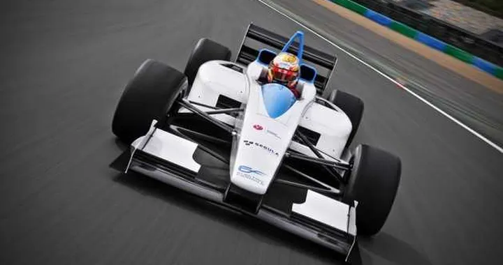 Formula Uno elettrica, al via le iscrizioni