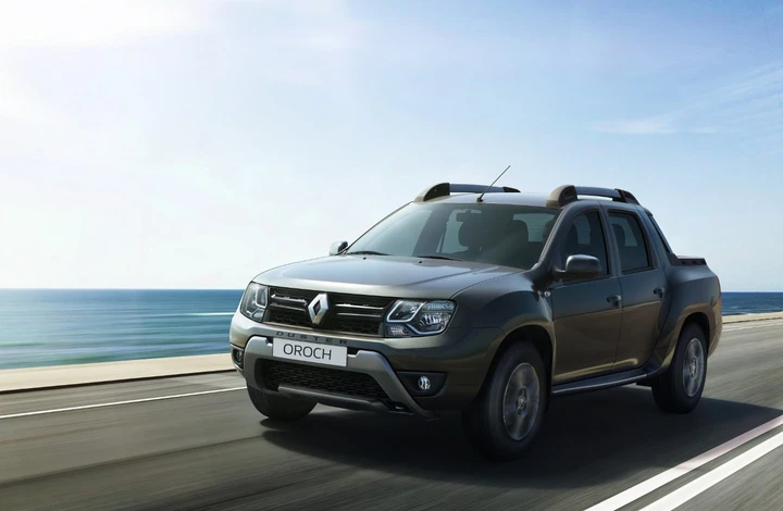 Renault Duster Oroch e Sandero RS 2.0: immagini ufficiali
