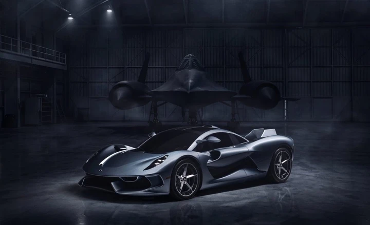 Hennessey Blackbird: hypercar V8 da 850 CV e cambio manuale