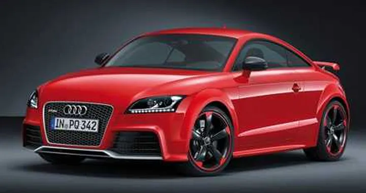 Audi TT RS Plus: foto e dati ufficiali