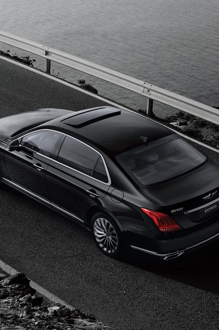 Genesis G90: prime immagini dell'ammiraglia coreana