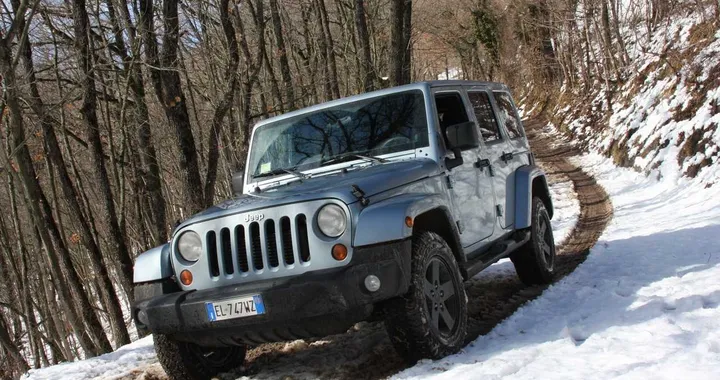 Jeep Wrangler Arctic Unlimited: prova su strada