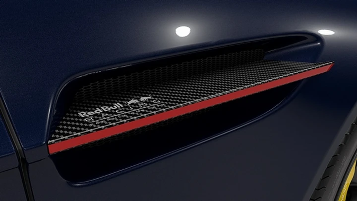 Aston Martin Vantage Red Bull Racing Edition