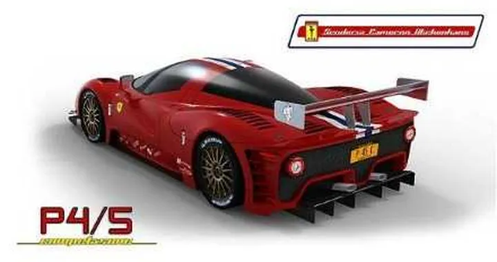 Ferrari P4/5 Competizione anche su strada?