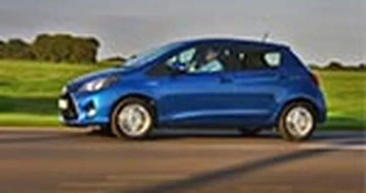 Nuova Toyota Yaris 2014: prezzi da 10.950 euro