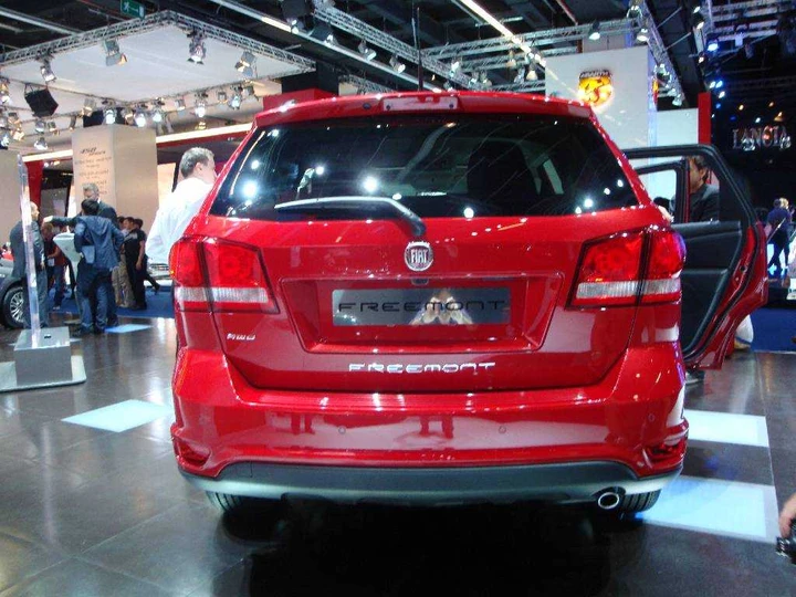 Fiat Freemont AWD al Salone di Francoforte 2011